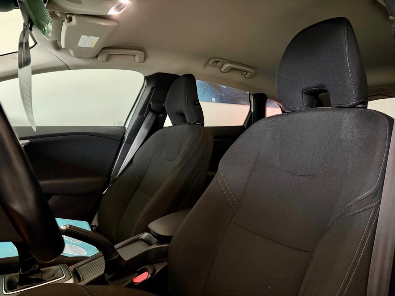 Volvo V40 D2 1.6 Momentum - 2013