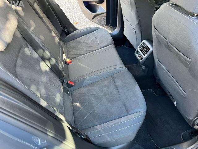 VOLKSWAGEN Golf 2.0 TDI DSG