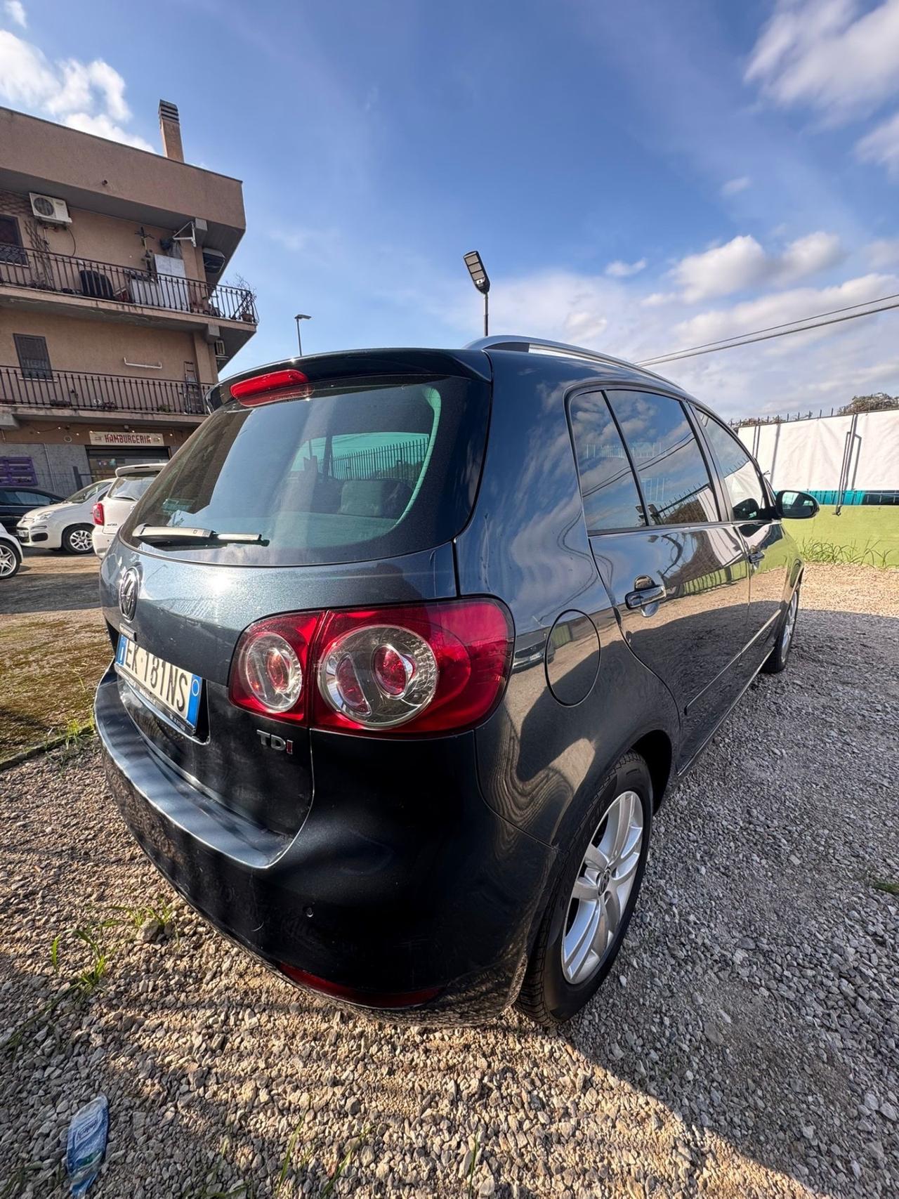 Volkswagen Golf Plus 1.6 TDI DPF DSG 5p. Highline