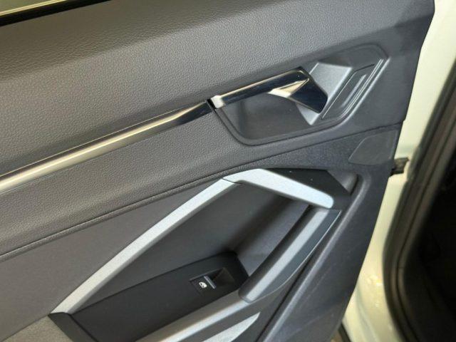 AUDI Q3 SPB 35 TDI S line edition