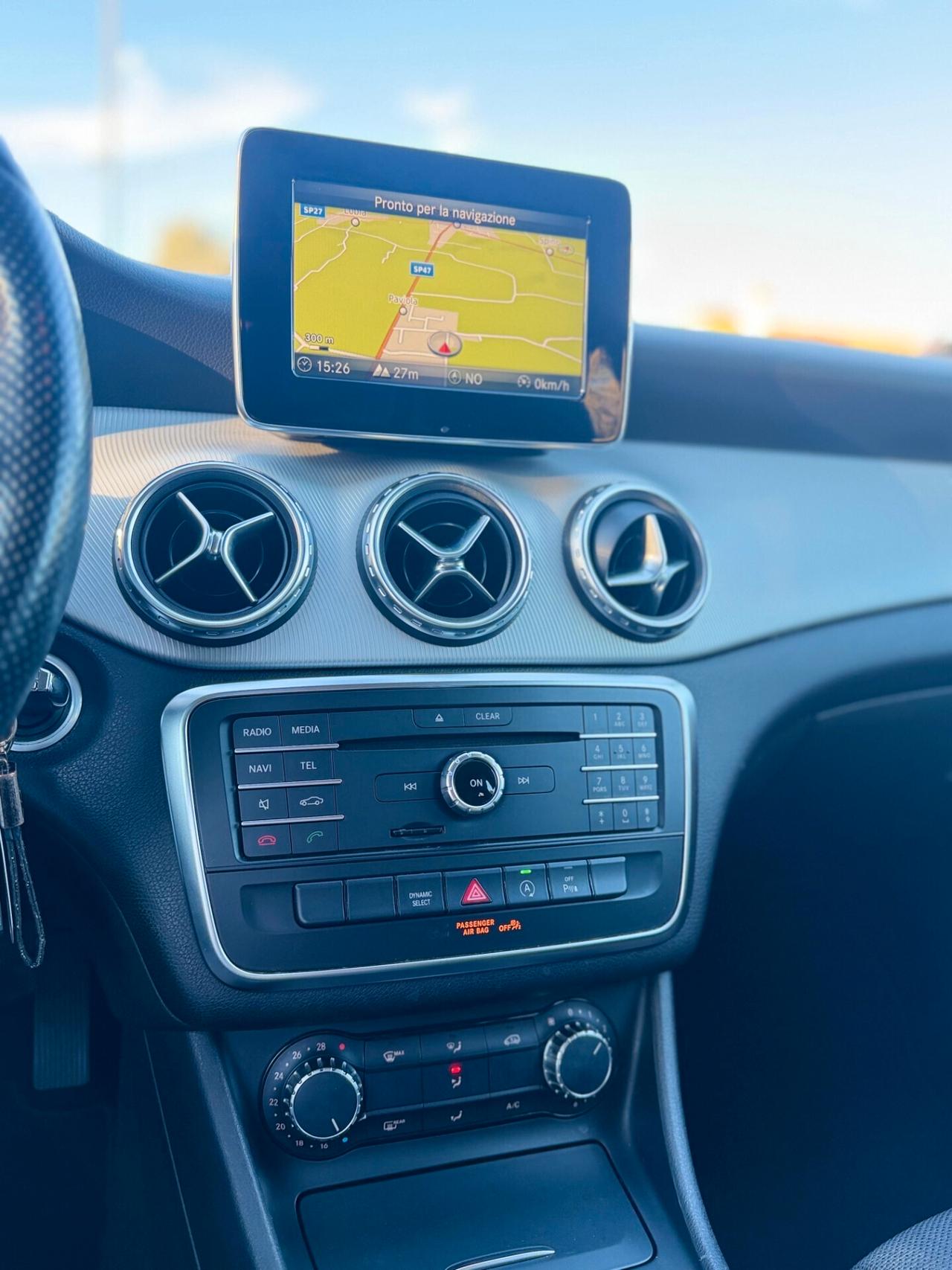 Mercedes-benz GLA 200 d Automatic NEOPATENTATI