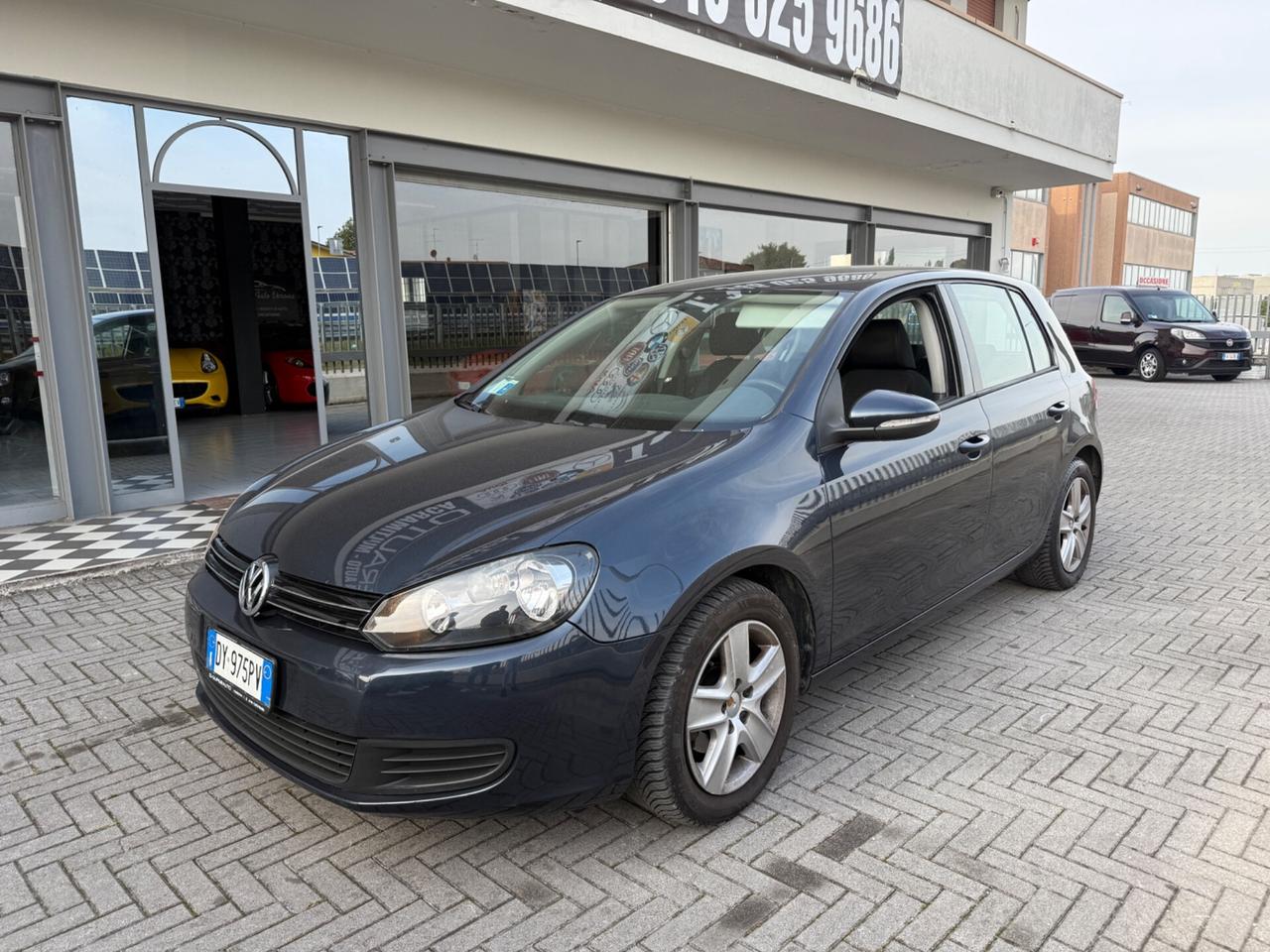 Volkswagen Golf 1.6 5p. Comfort Line