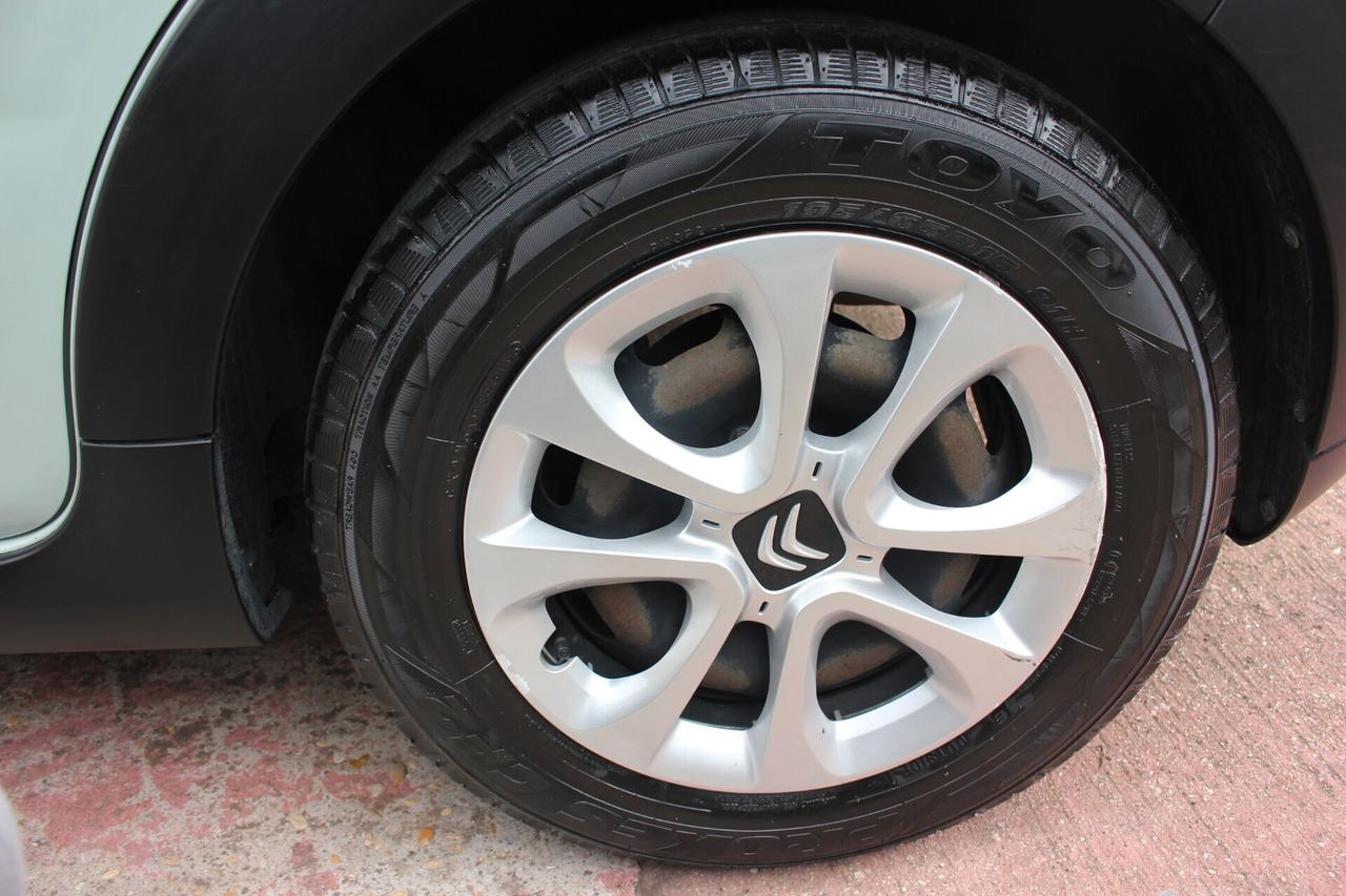 C3 1.2-68cv*PREZZO VERO* bluetooth-km certi-iva deduc