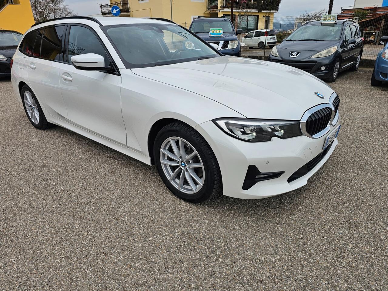 Bmw 320 320d xDrive Touring Business Advantage