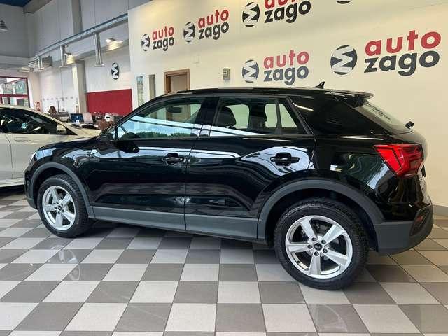 Audi Q2 30 TFSI Business Advanced