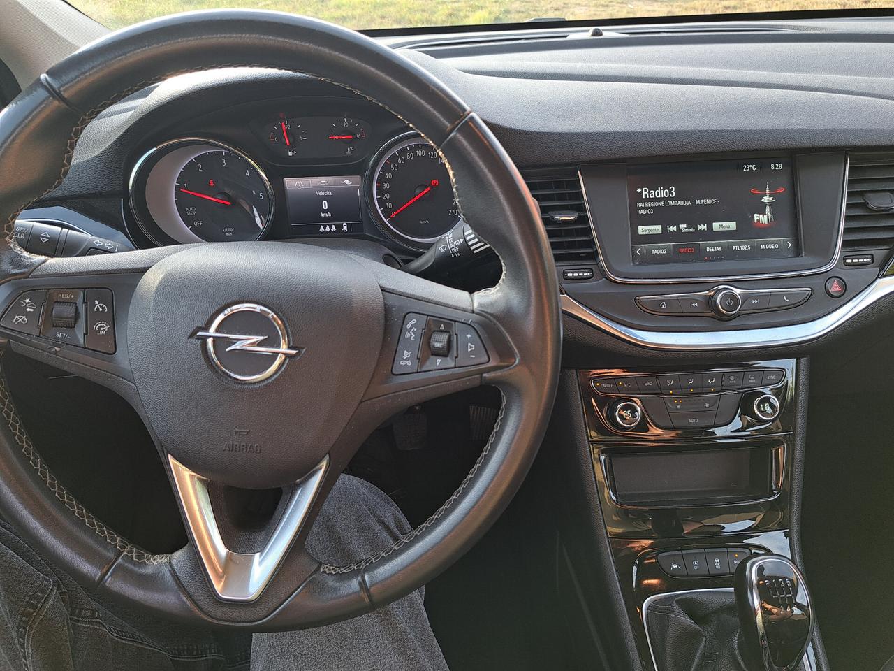 Opel Astra 1.5 CDTI 105 CV S&S Sports Tourer Business Elegance