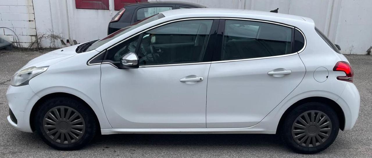 Peugeot 208 PureTech 82 5 porte Active