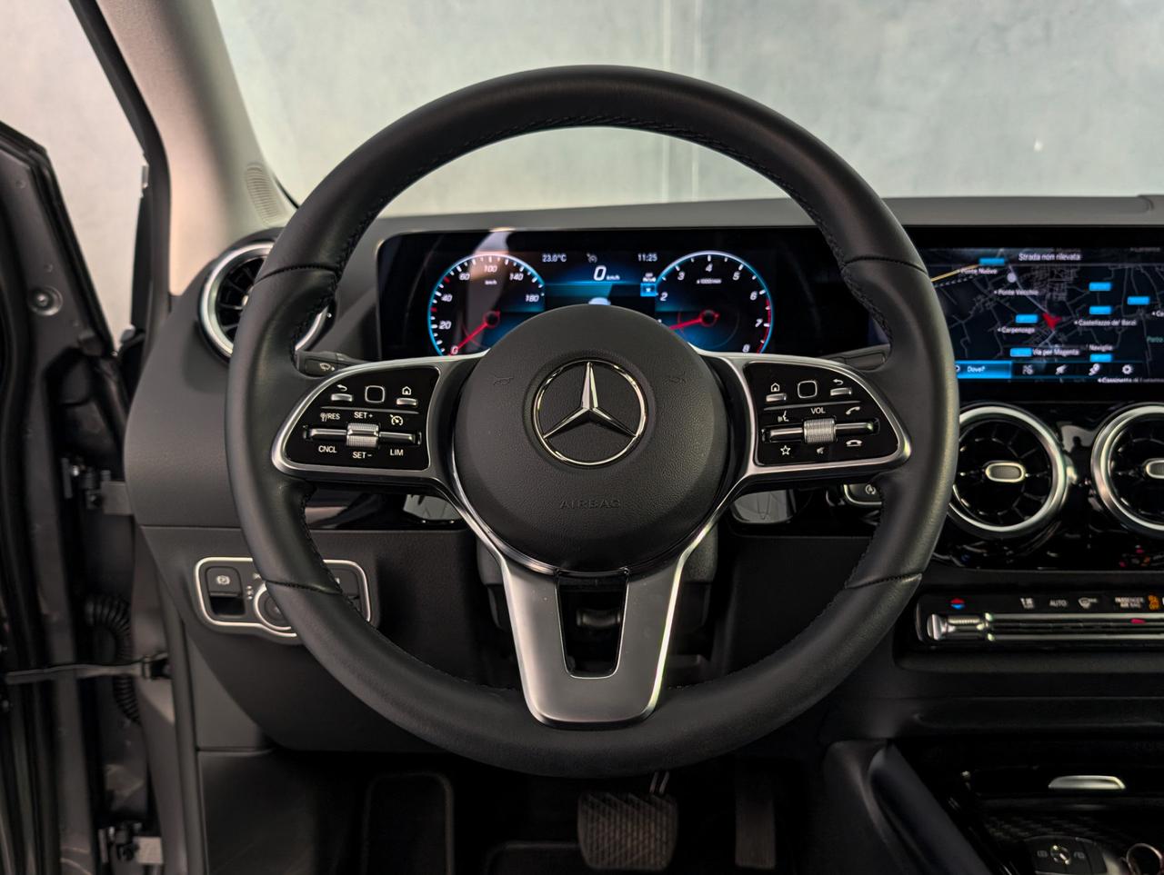 Mercedes-Benz B 180 180 Automatic Progressive Sport