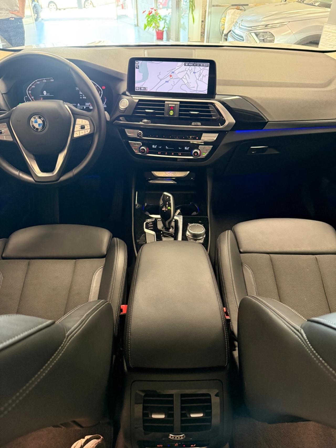 Bmw X3 sDrive18d 48V xLine