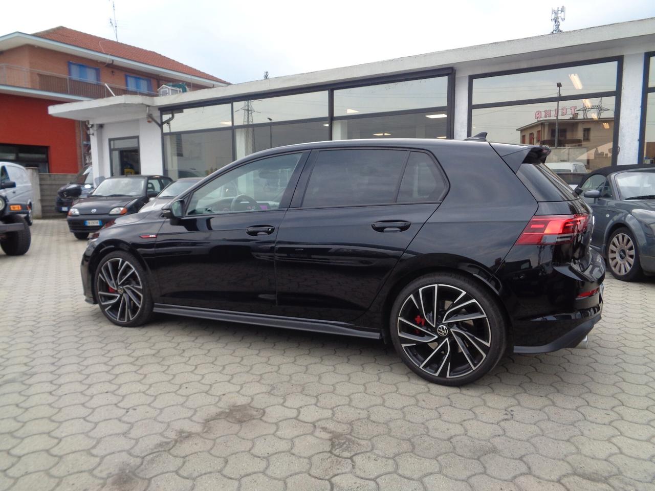 Volkswagen Golf GTI 2.0 TSI