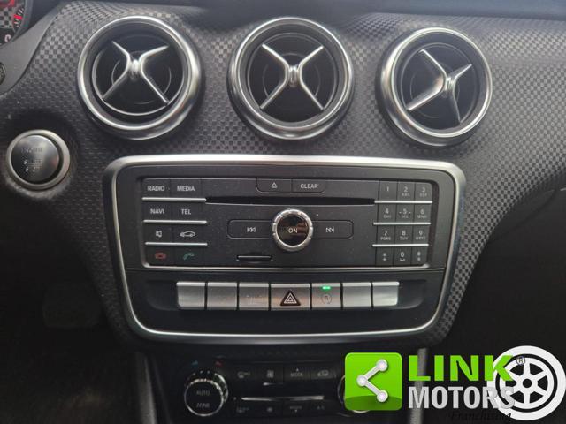 MERCEDES-BENZ A 180 d Automatic Premium