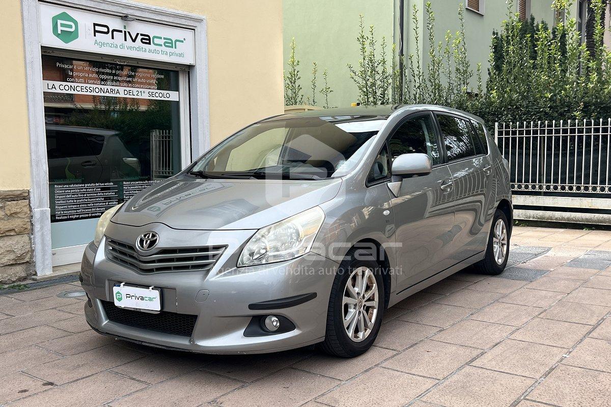 TOYOTA Verso 2.0 D Sol 7 posti