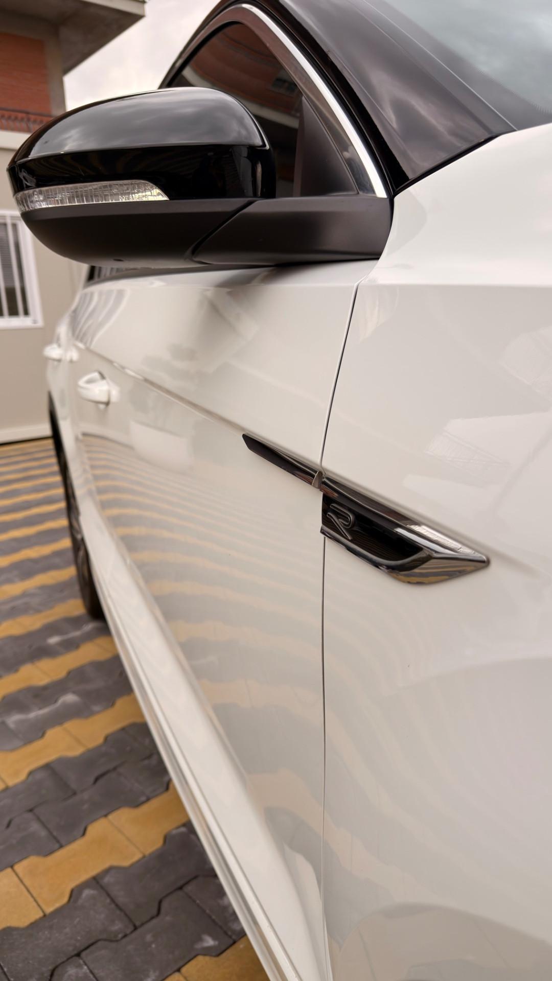 Volkswagen T-Roc 2.0 TDI SCR R-Line