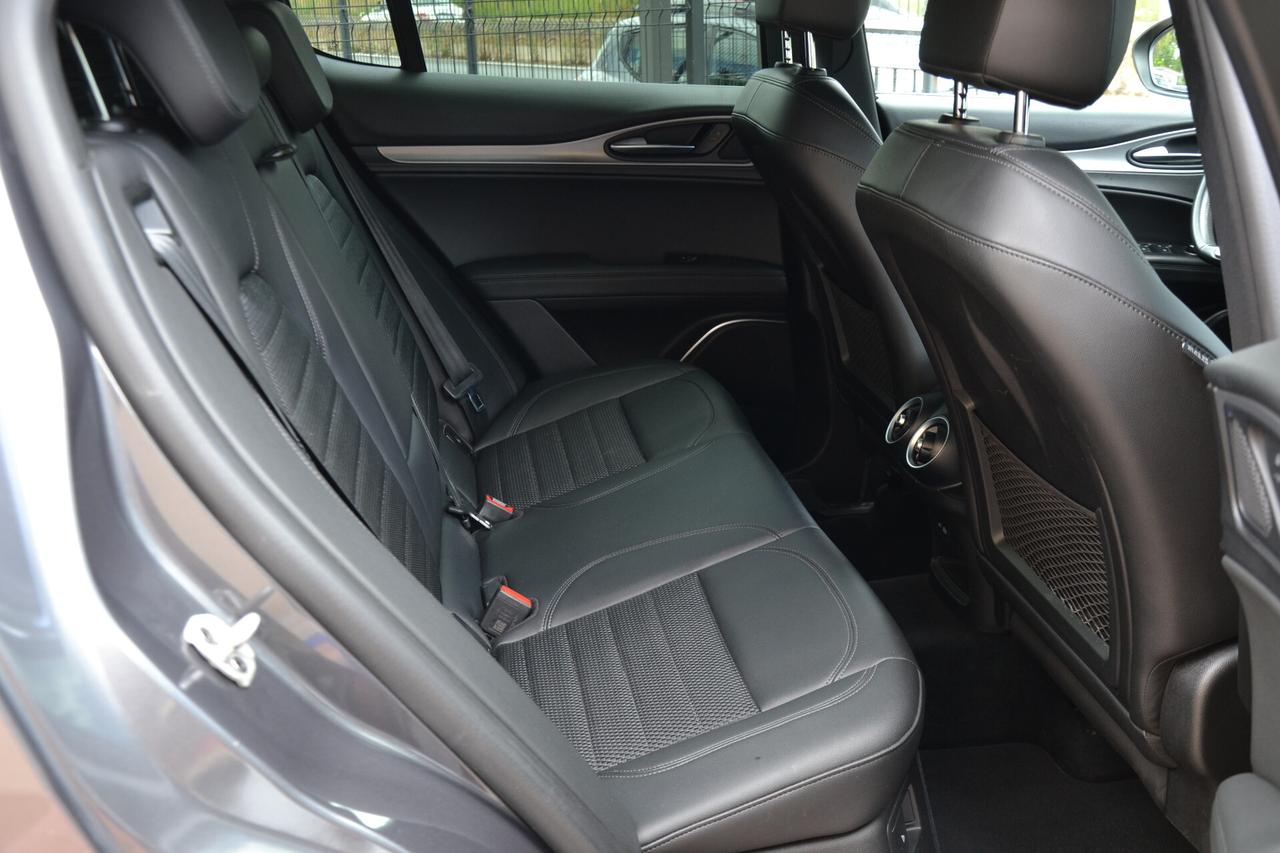 Alfa Romeo Stelvio 2.2 160CV SPRINT AUTOM. **PREZZO REALE**UNIPRO'**