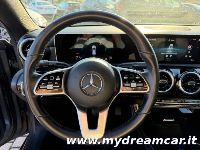 MERCEDES-BENZ CLA 200 d 150cv Automatic Shooting Brake Sport