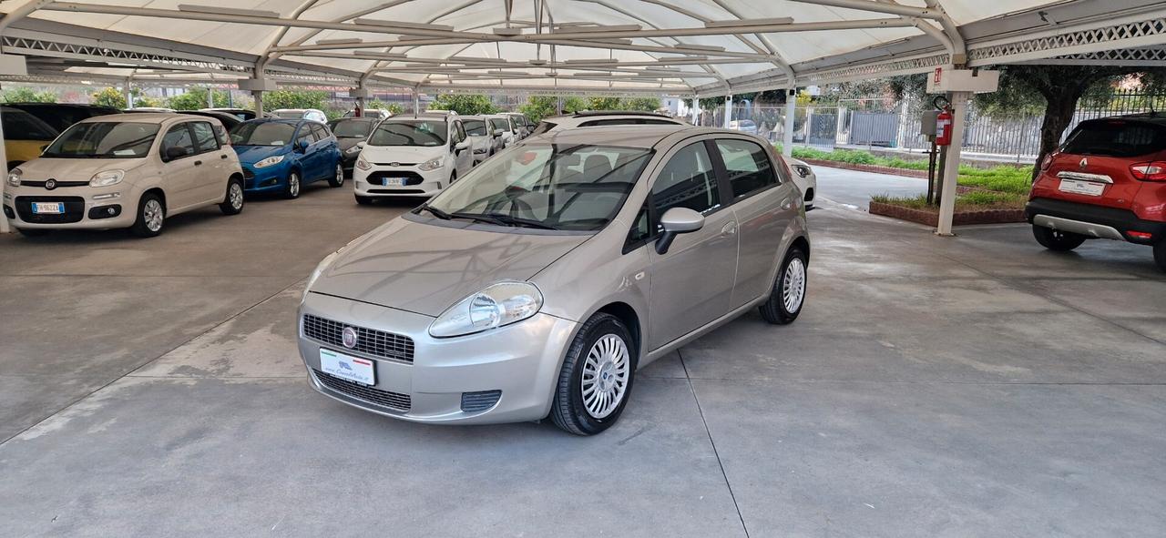 Fiat Grande Punto 1.3 Mjt 75cv 5 porte Dynamic