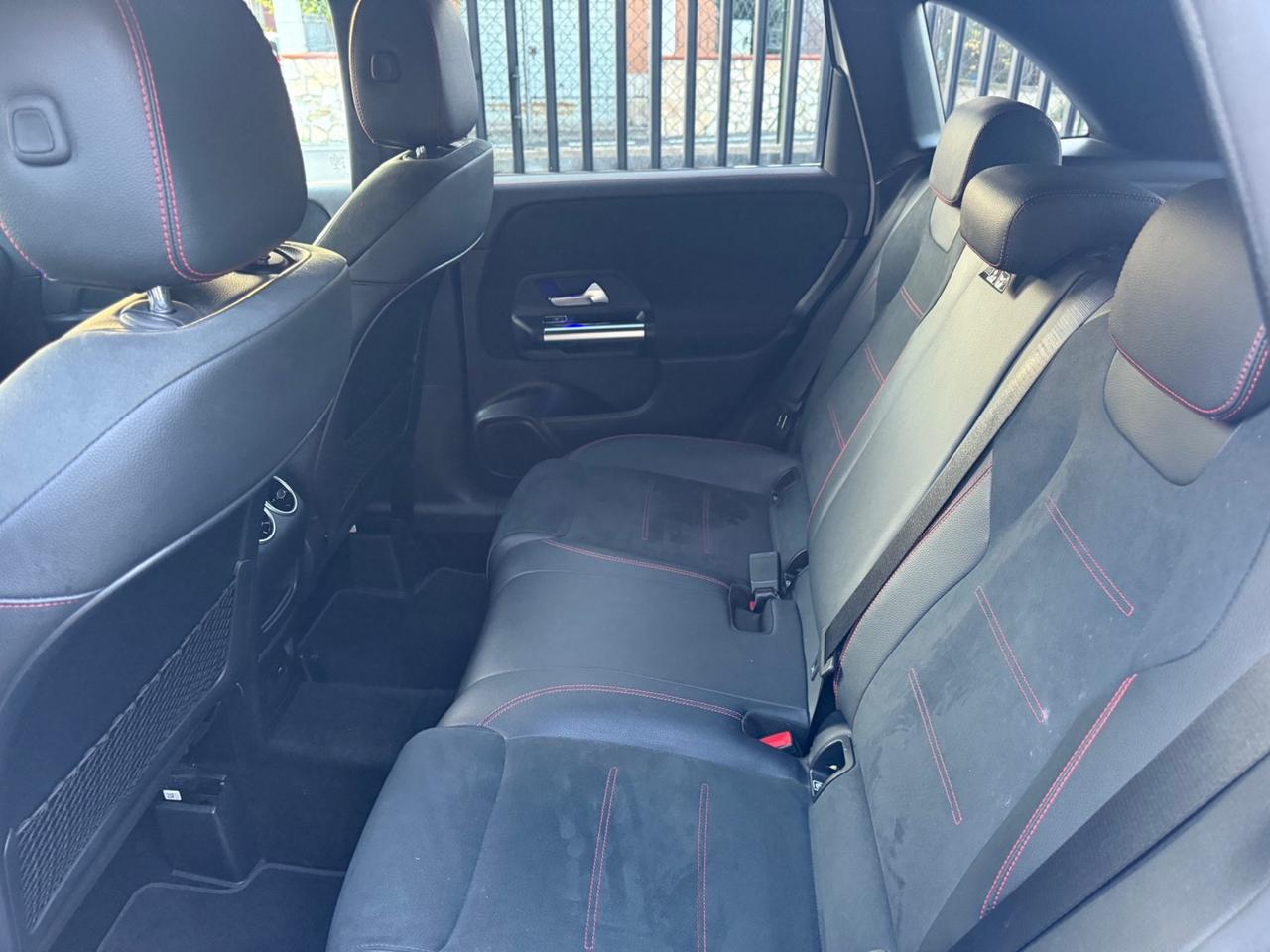 Mercedes-benz B 180 d premium AMG automatica - Tutto incluso