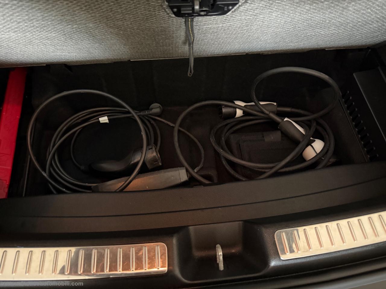 MERCEDES-BENZ GLC 300 de 4M Plug-in hyb. Coupé Sport PELLE - FARI LED FULL!!