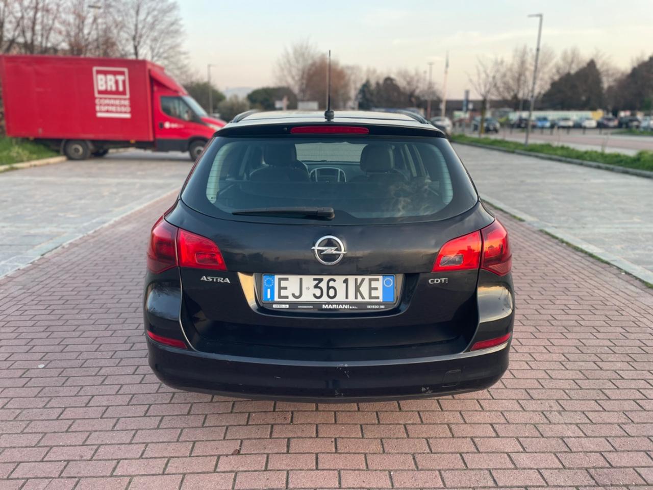Opel Astra 1.7 CDTI 110CV Sports Tourer Cosmo