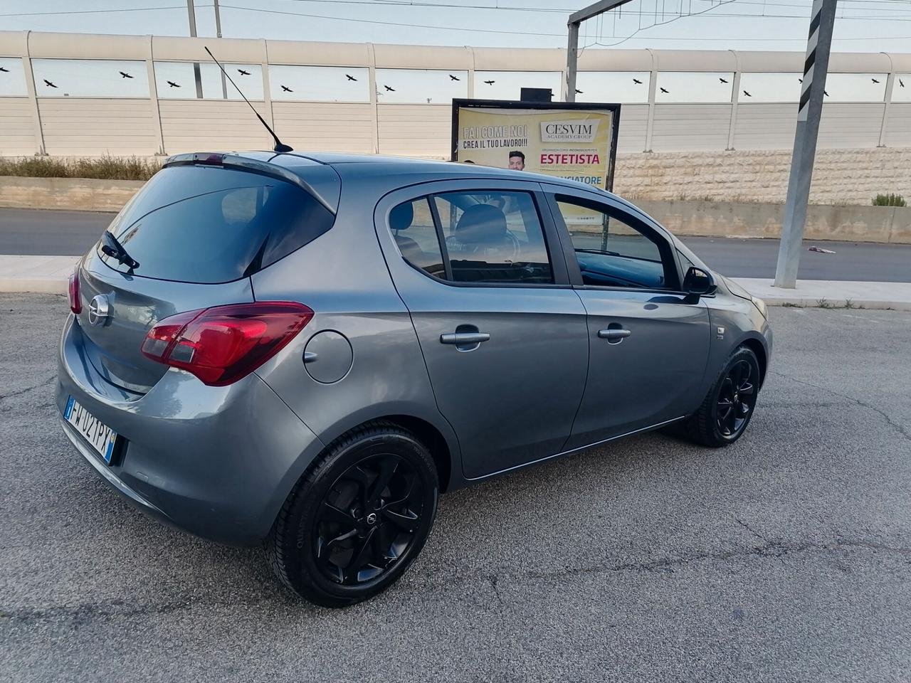 Opel Corsa 1.2 5 porte Black Edition 2019 NEOPATENTATI