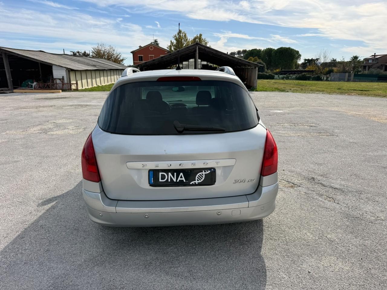 Peugeot 308 sw 1.6 HDi tetto panoramico NEOPATENTATO