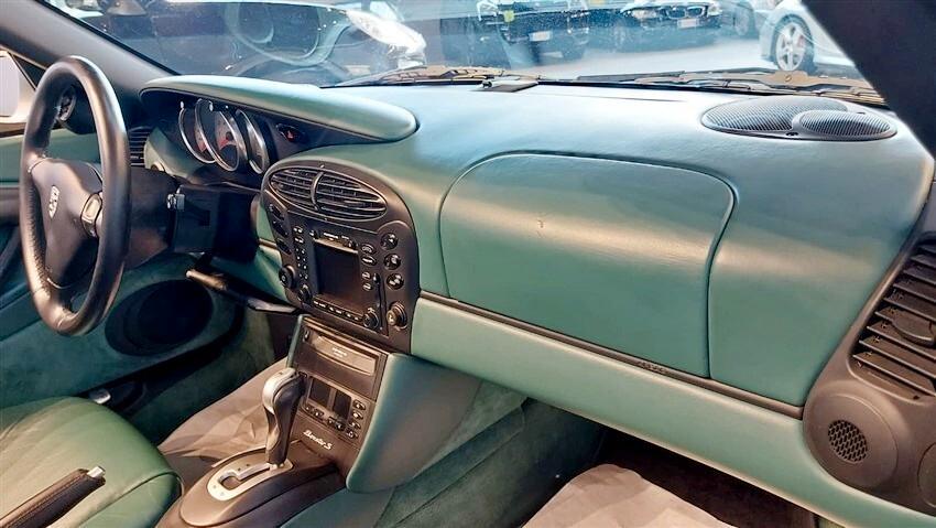 Porsche Boxster 3.2i 24V cat S