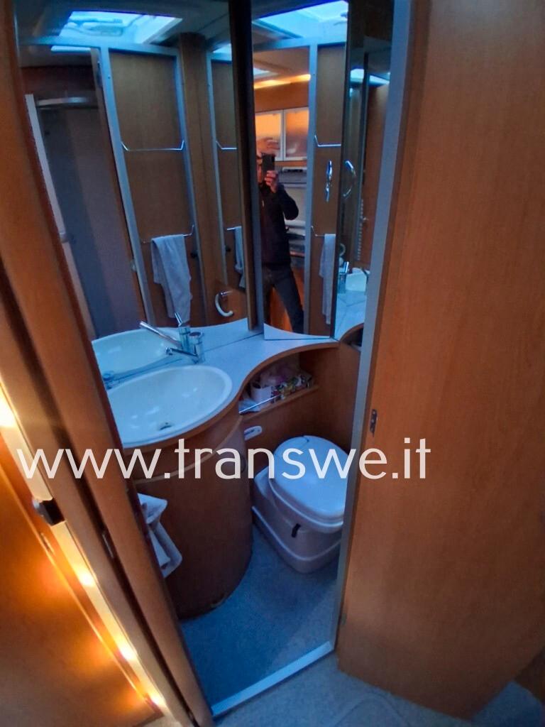 Frankia I 650ED Mansardato con letti a castello in coda