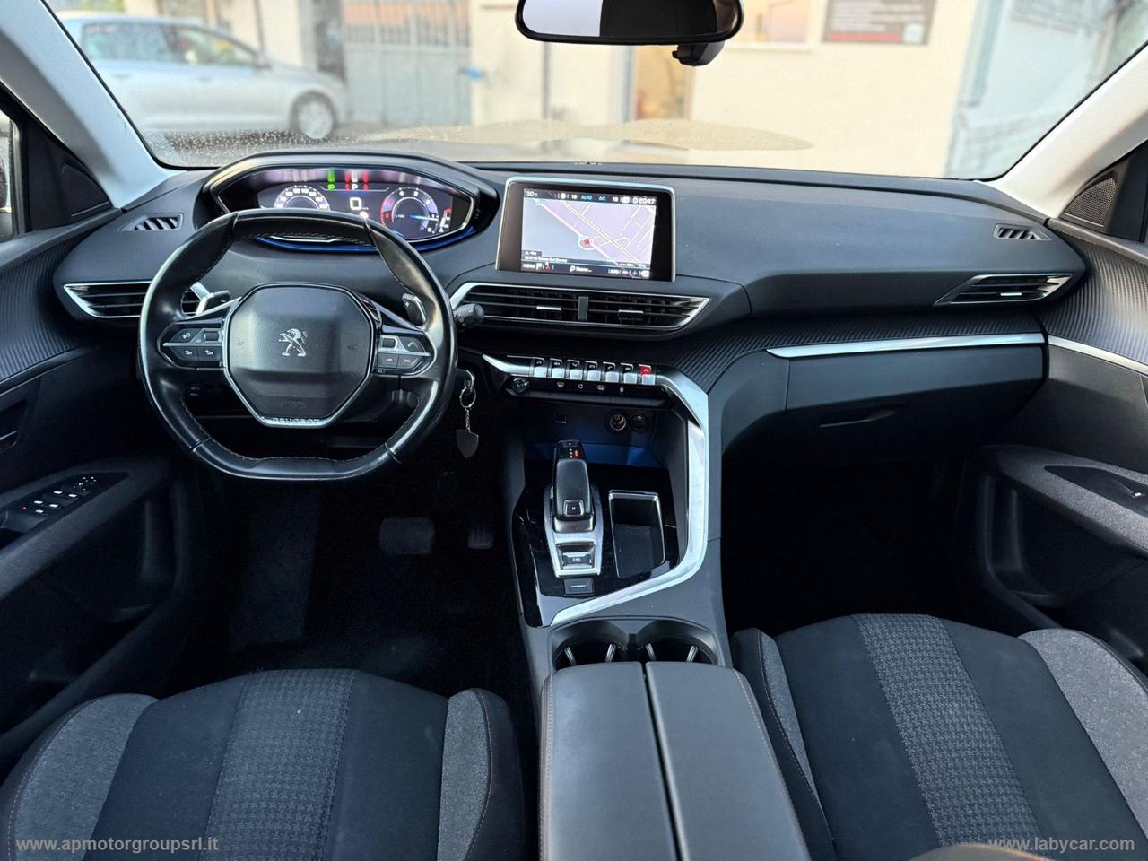 PEUGEOT 5008 BlueHDi 130 S&S EAT8 Allure