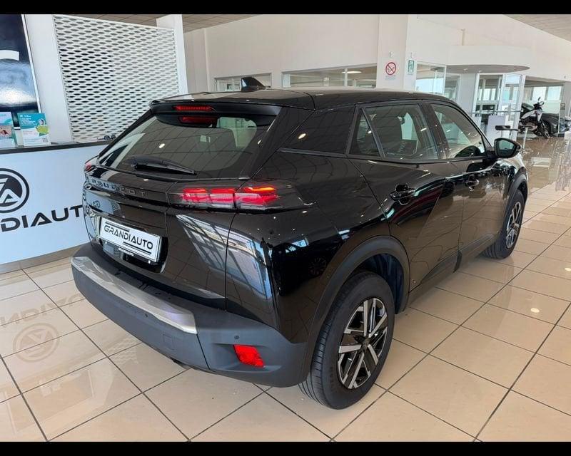 Peugeot 2008 II 2023 1.2 puretech Active s&s 100cv