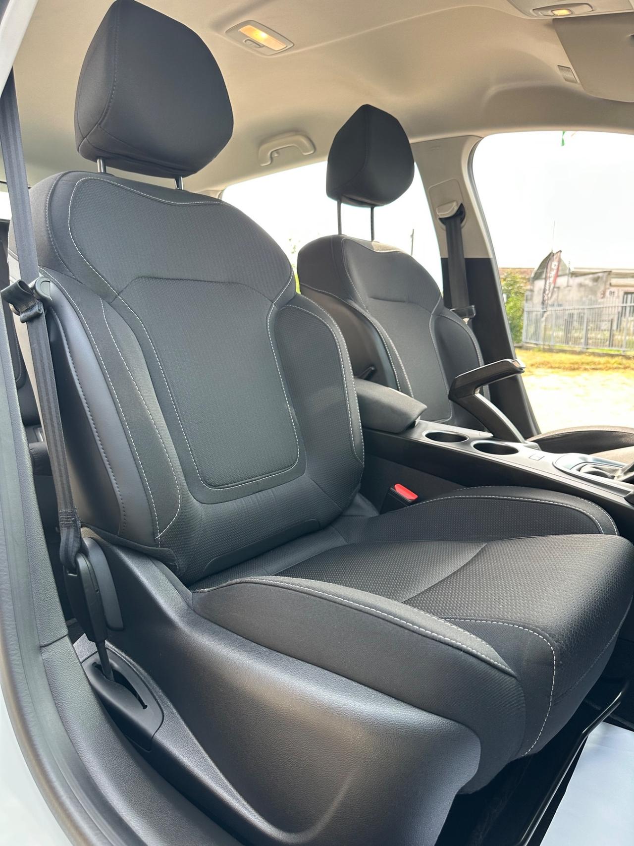 Renault Megane Mégane Sporter Blue dCi 115 CV Techno