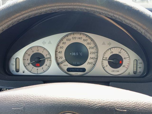 MERCEDES-BENZ CLK 220 CDI cat Avantgarde