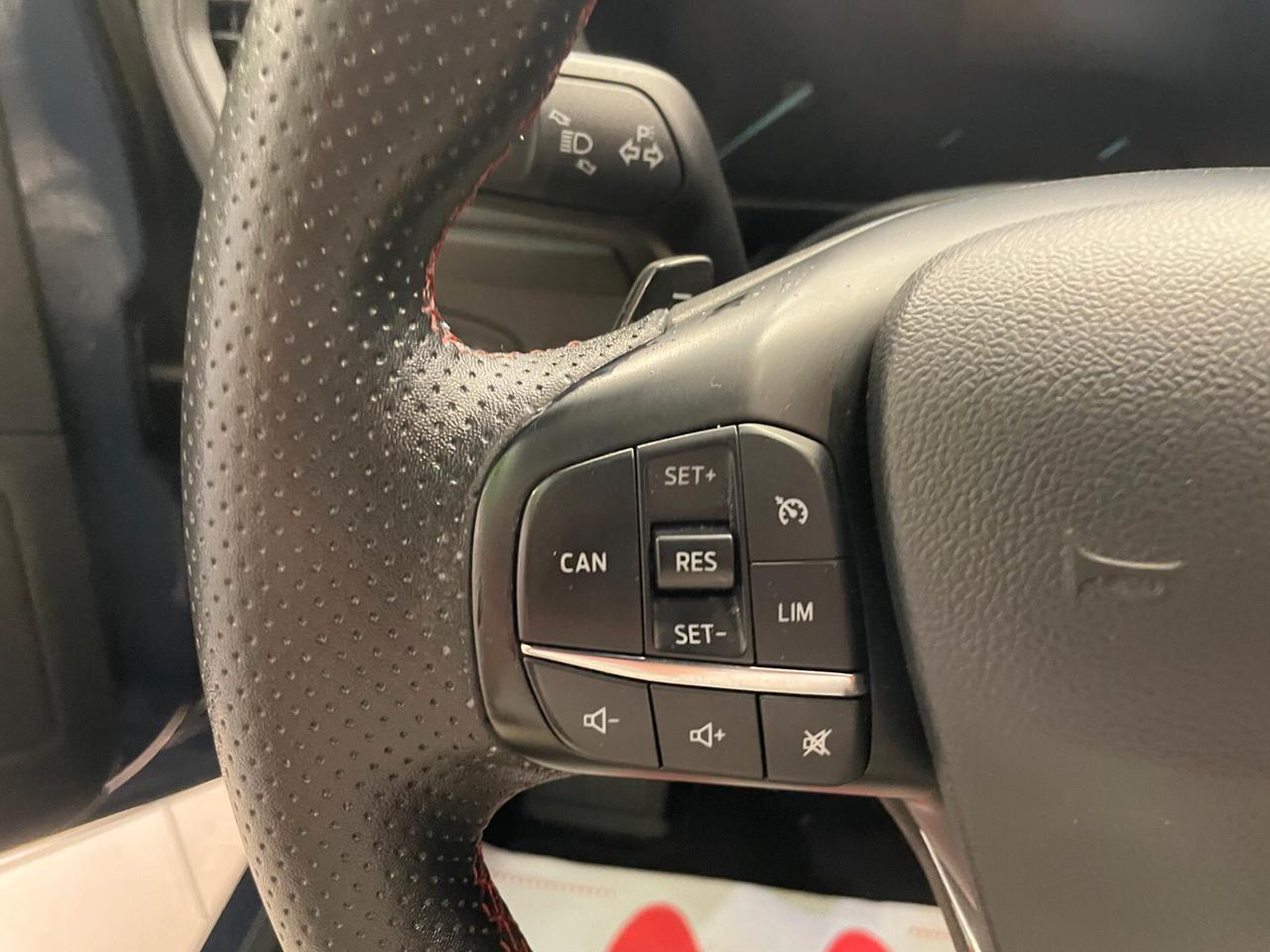 Ford Focus 1.0 EcoBoost Hybrid 125 CV SW Business