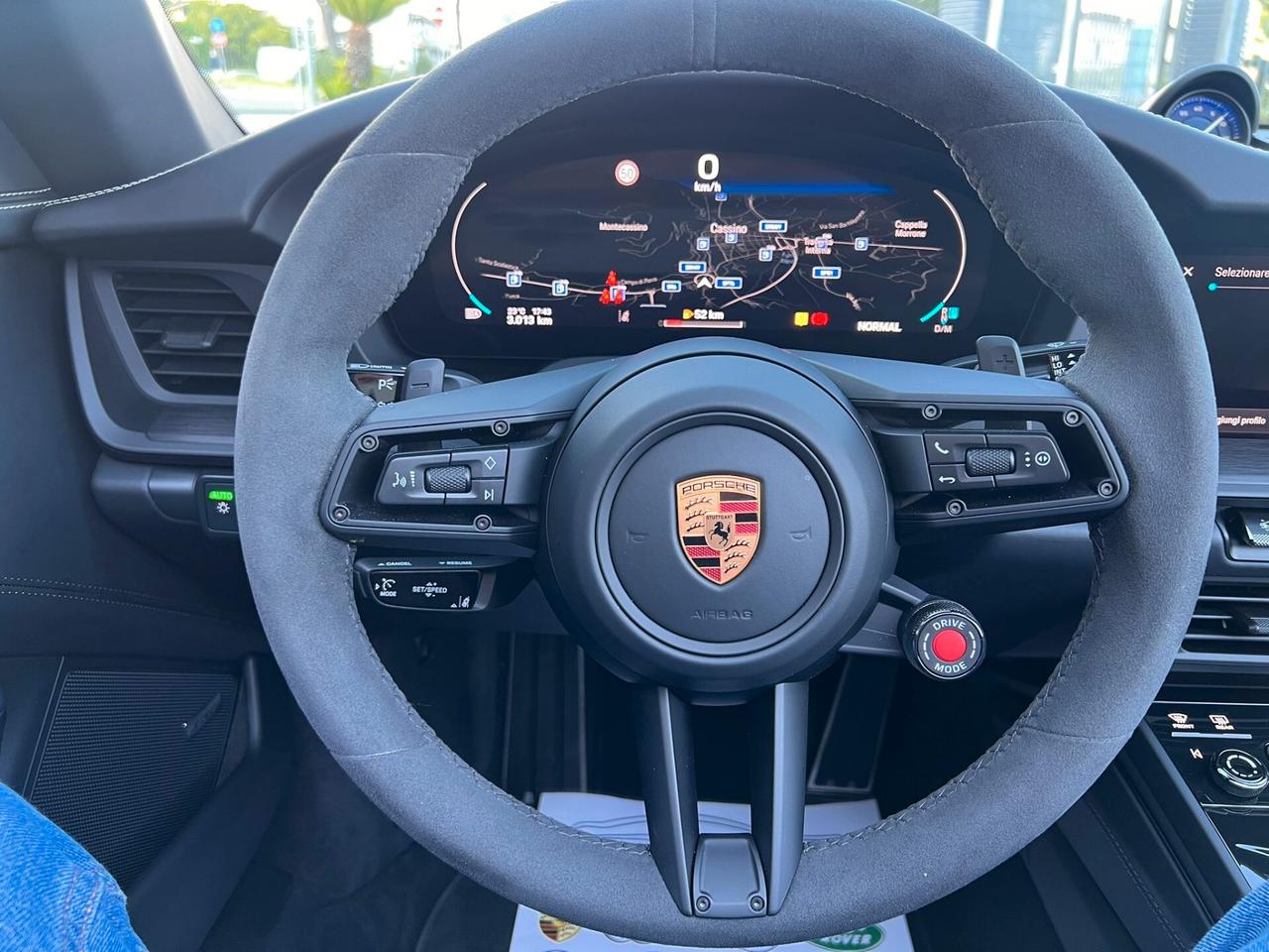 Porsche 992.2 Carrera 4 GTS Cabriolet