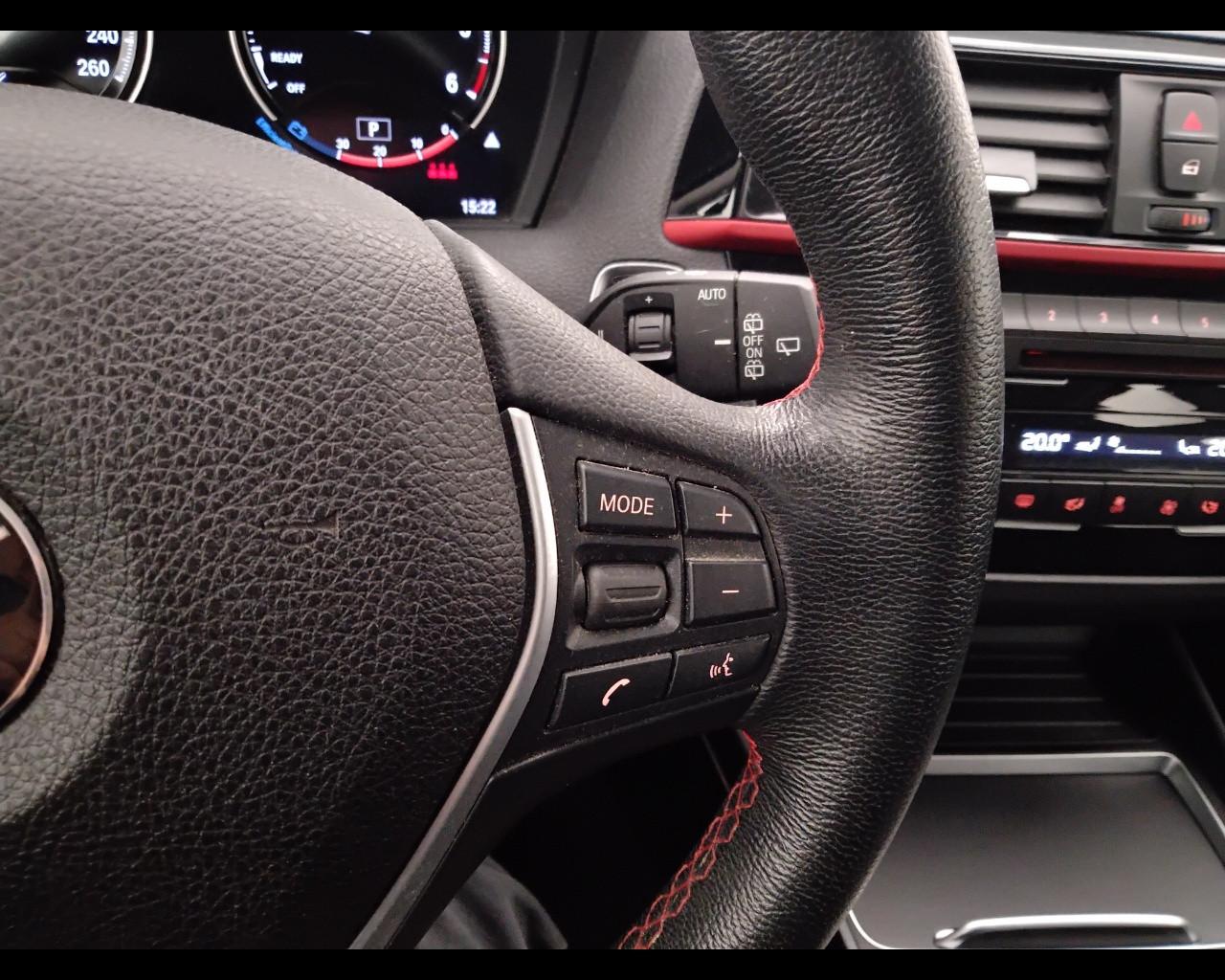 BMW Serie 1 F/20-21 2015 - 118d Sport auto 5p my18