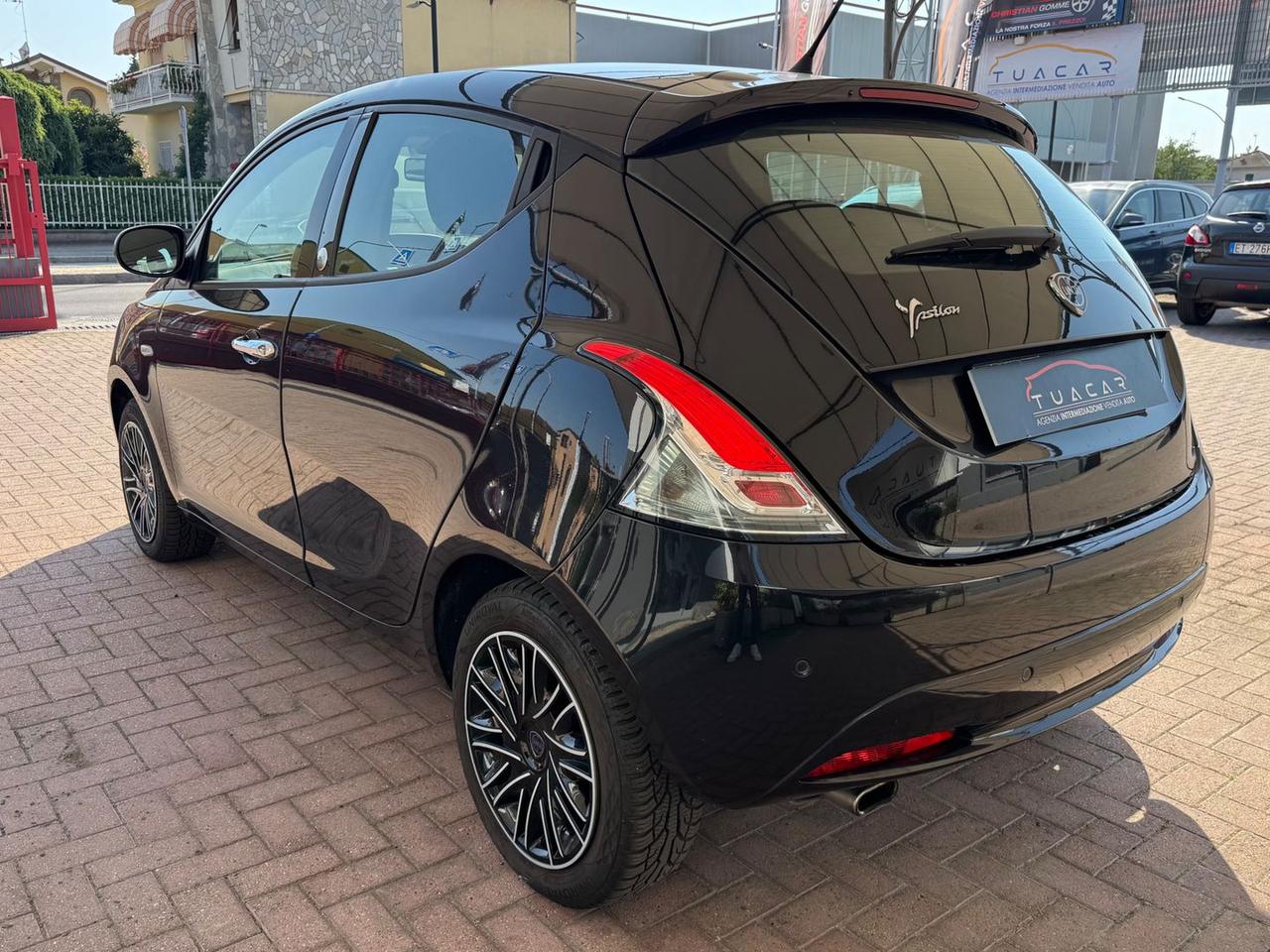 Lancia Ypsilon Gold 1.2 LPG #11723