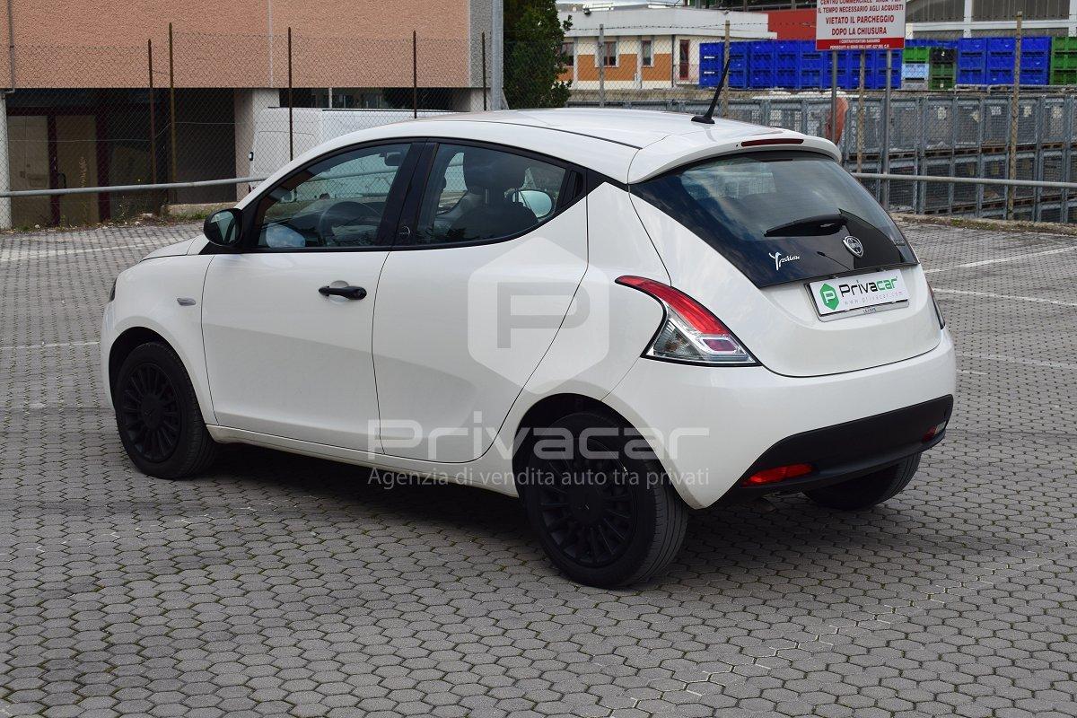 LANCIA Ypsilon 1.0 FireFly 5 porte S&S Hybrid Ecochic Gold