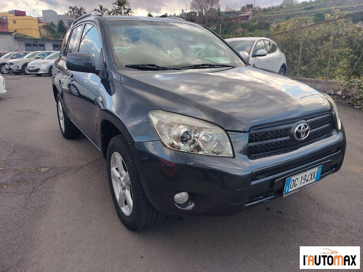 TOYOTA RAV4 2.2 d-4d 136cv