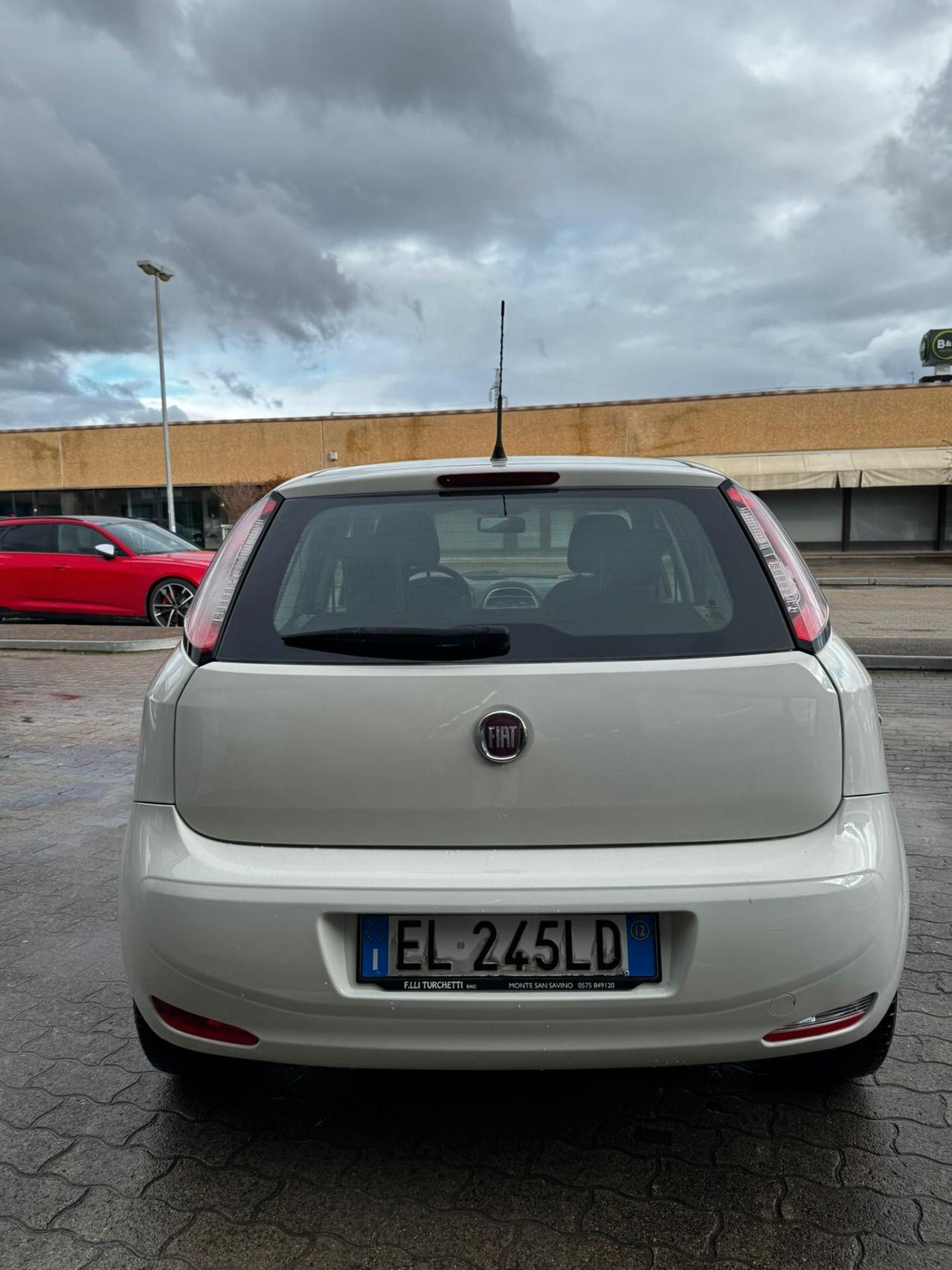 Fiat Punto 1.4 8V 5 porte Natural Power Pop
