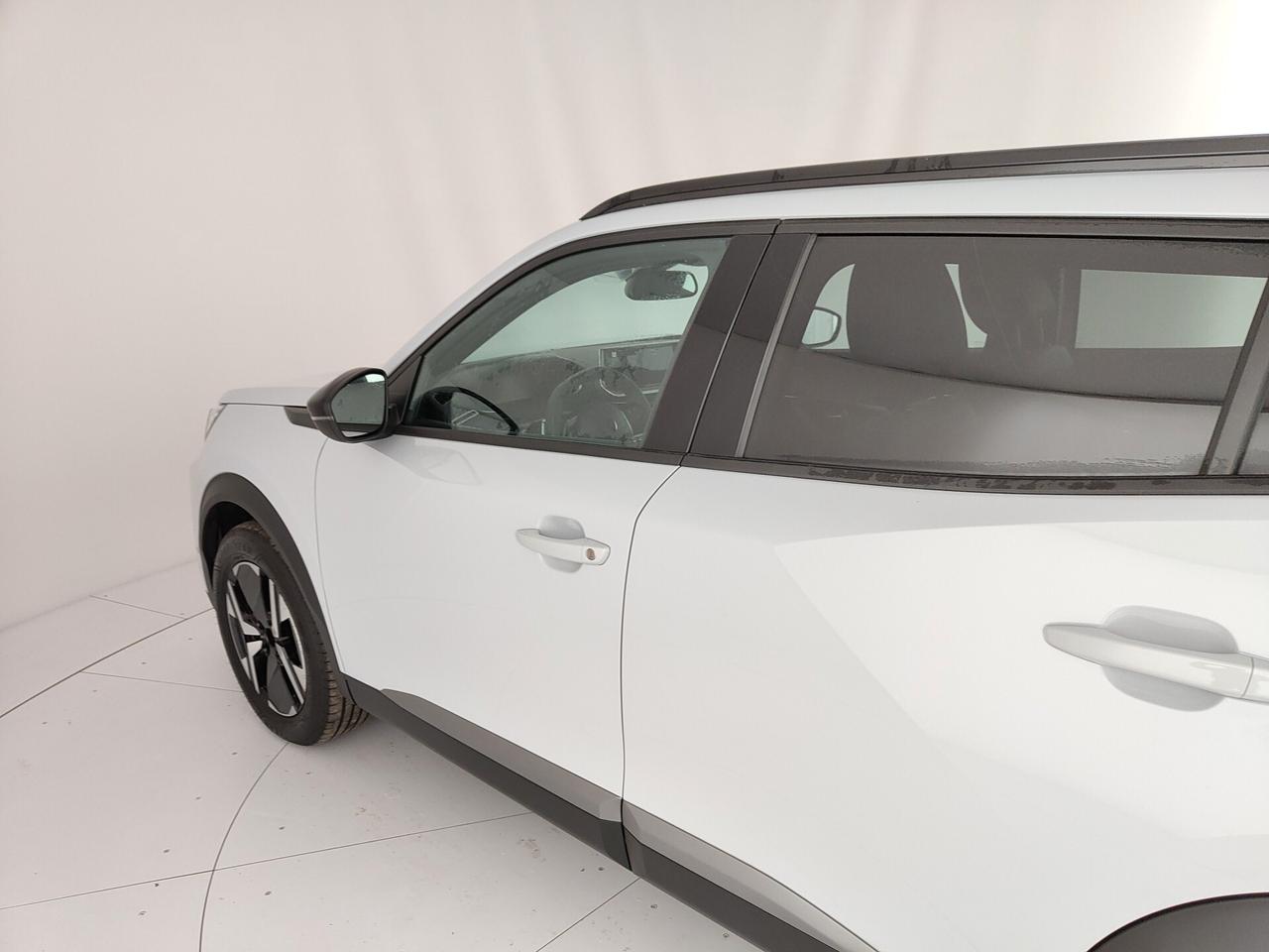 Peugeot 2008 1.2 Turbo Allure s&s 130cv eat8
