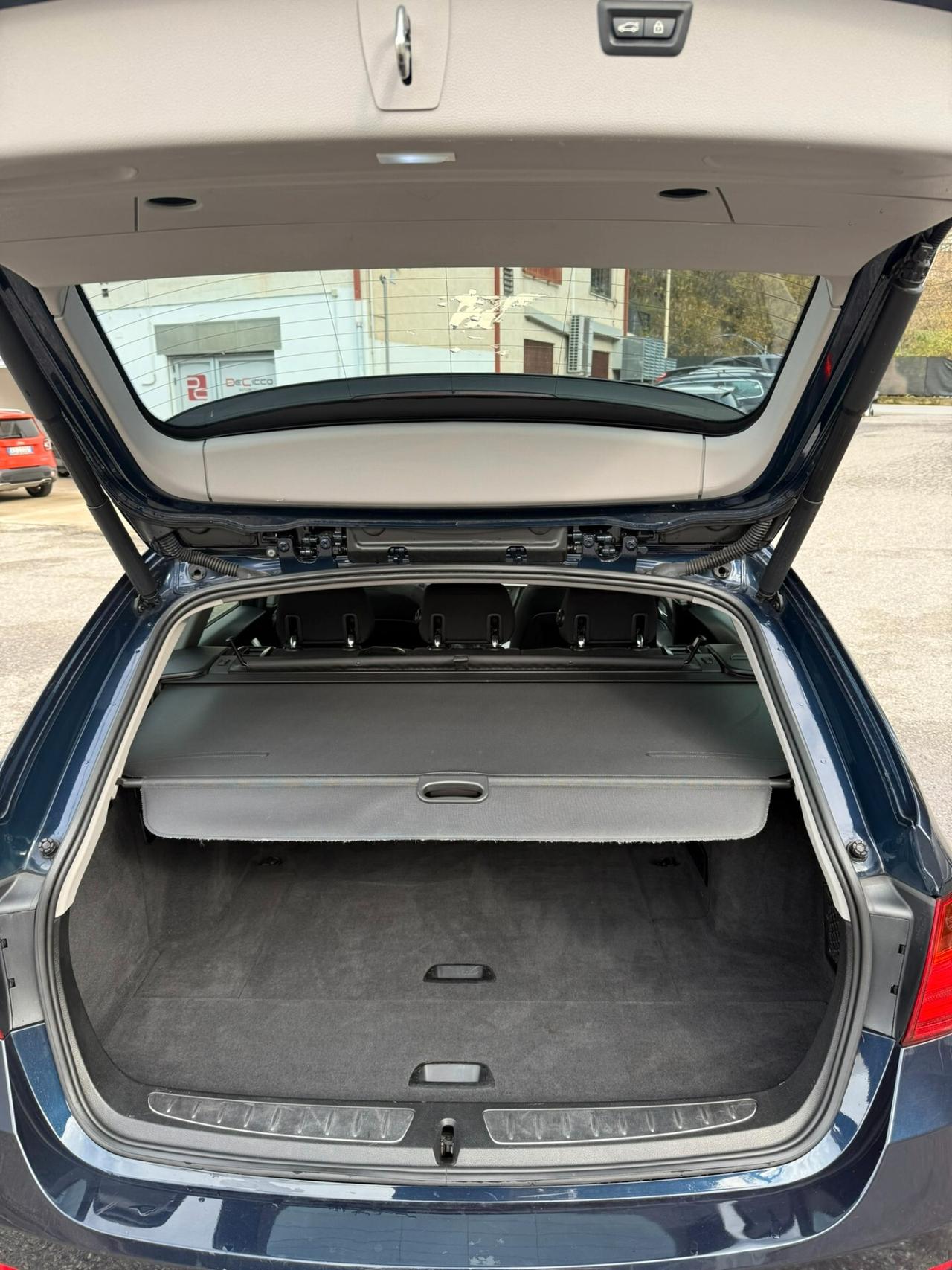 Bmw 320 320d Touring Modern Tetto Apribile