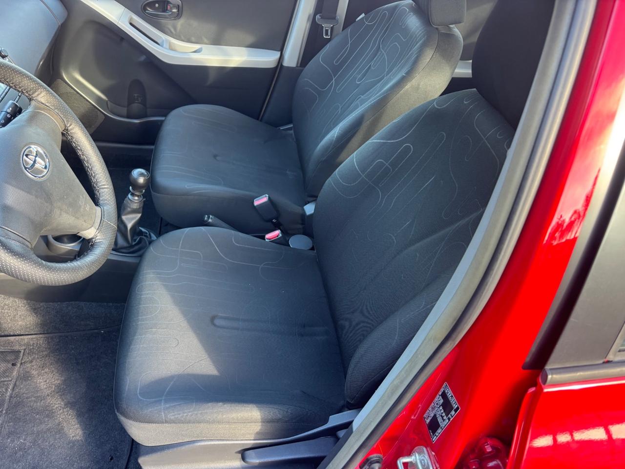 Toyota Yaris 1.4 D-4D DPF 5 porte