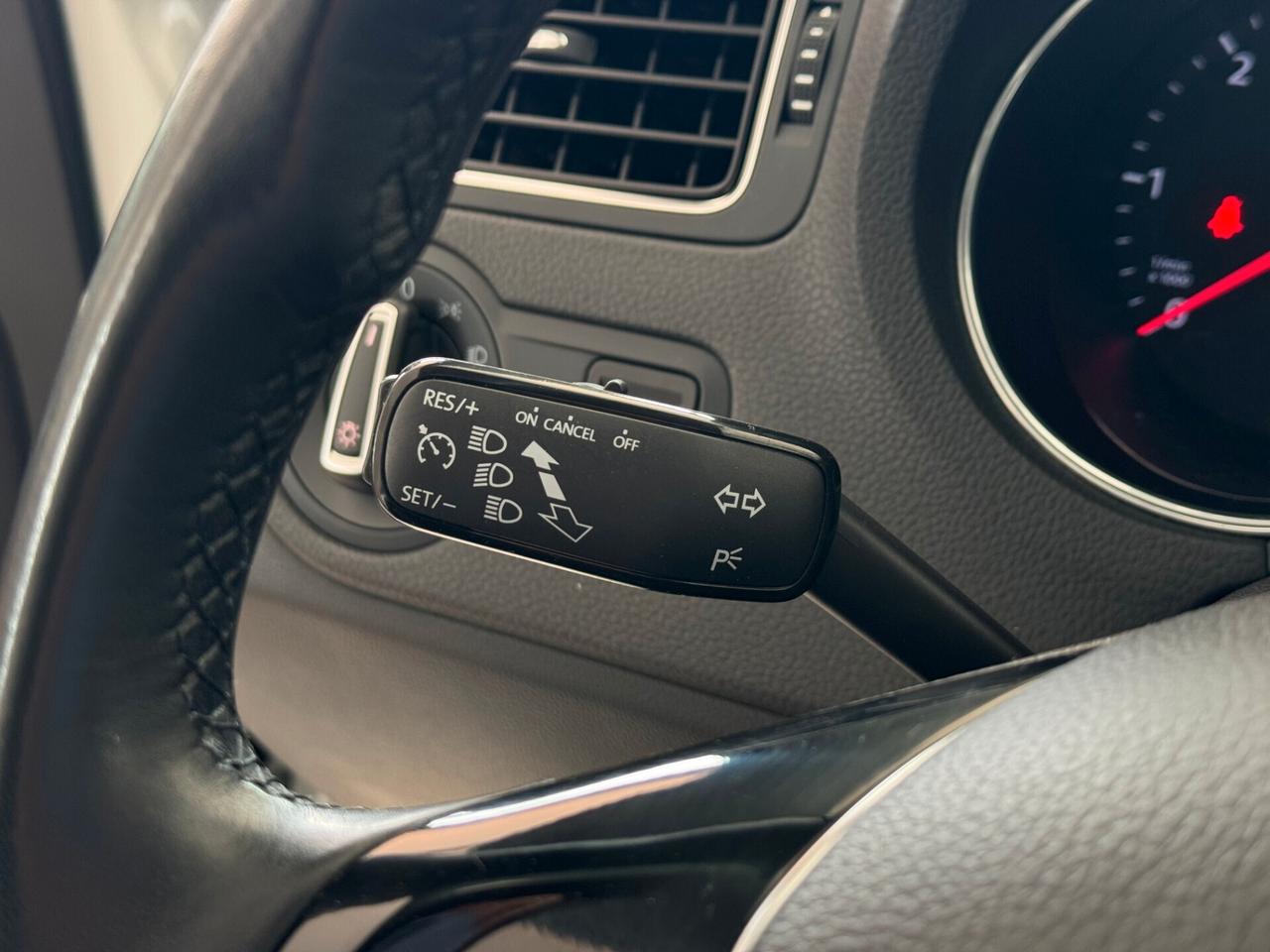 VOLKSWAGEN POLO 1.4cc 75CV TDI NEOPATENTATI