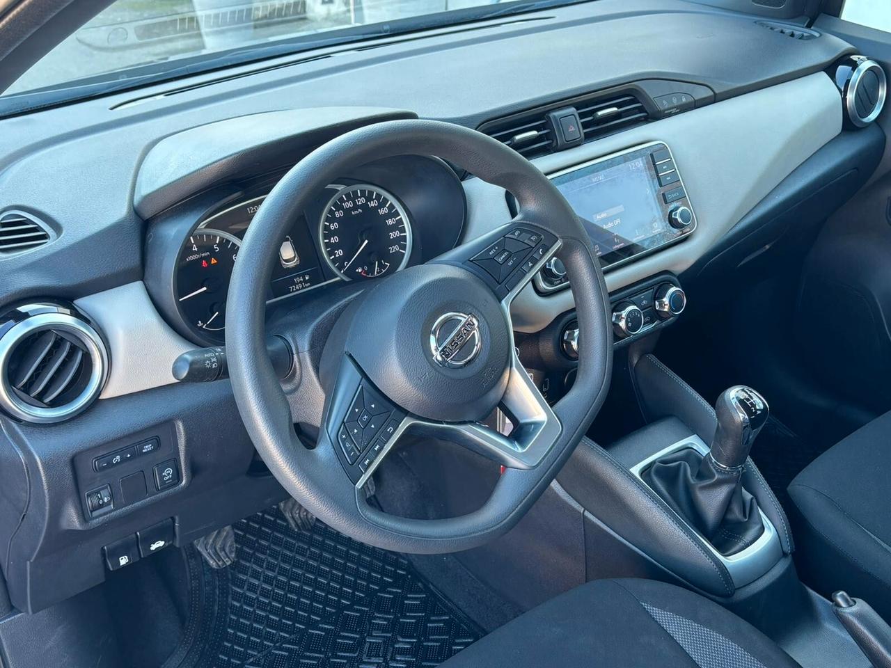 Nissan Micra IG-T 92 5 porte Visia