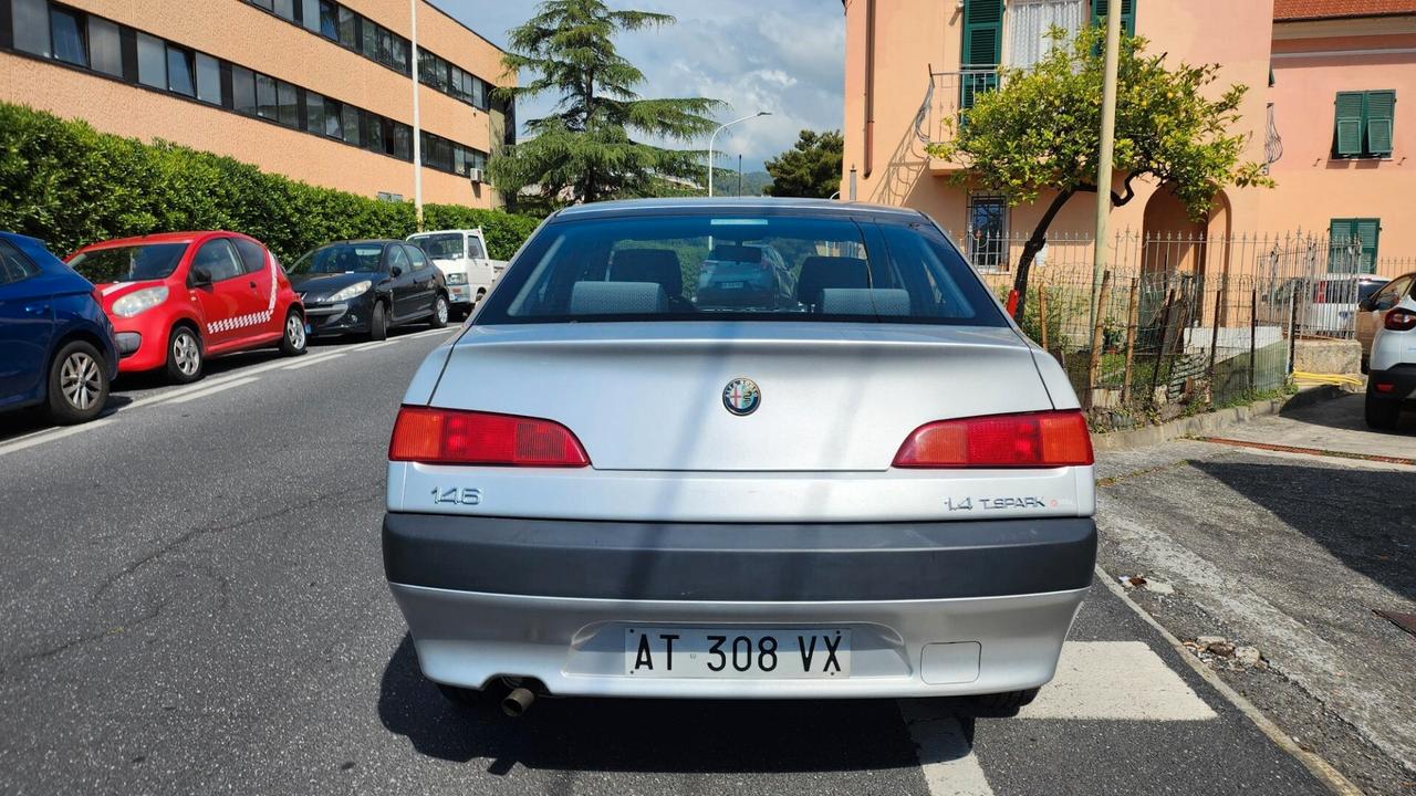 Alfa Romeo 146 1.4i 16V Twin Spark cat L