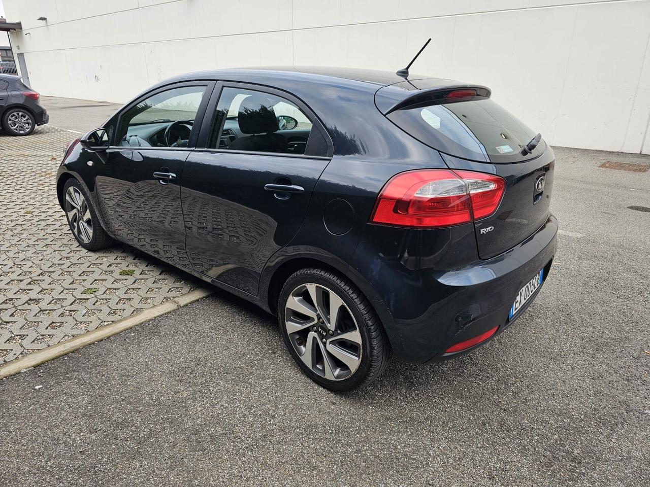Kia Rio 1.2 benzina