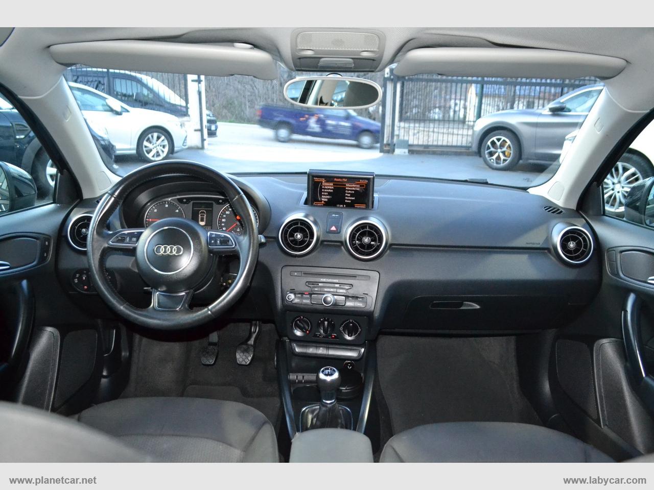 AUDI A1 1.6 TDI Attraction