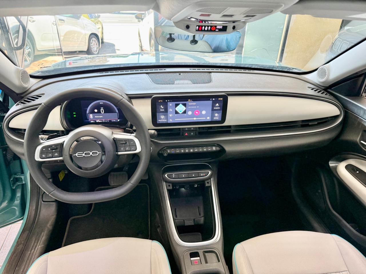 Fiat 600 Hybrid 100 CV DCT MHEV La Prima