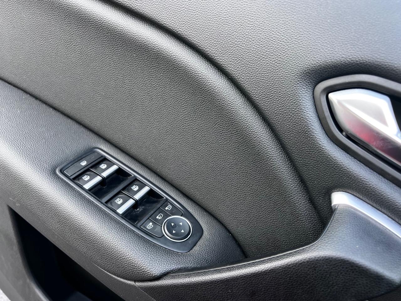 Renault Captur TCe 100 CV GPL FAP Intens