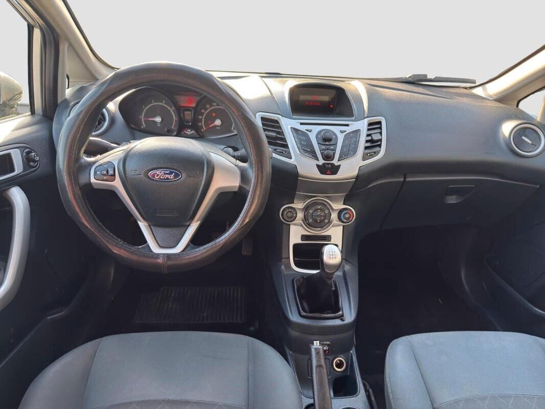 Ford Fiesta 1.2 benzina 82 cv manuale 2012