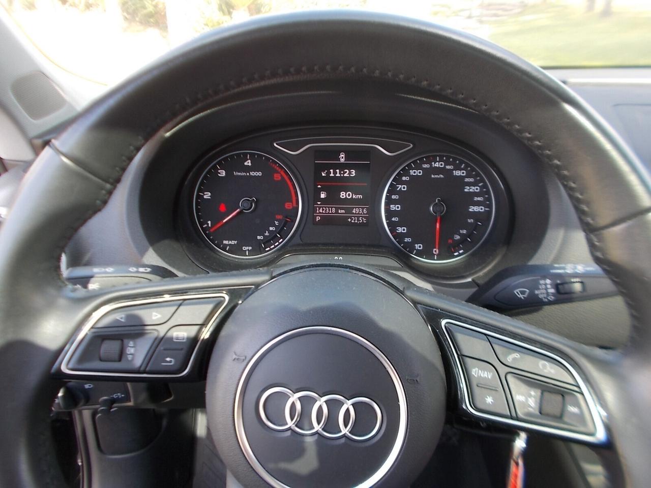 Audi A3 SPB 1.6 TDi S-tronic *FULL OPT.-TETTO*